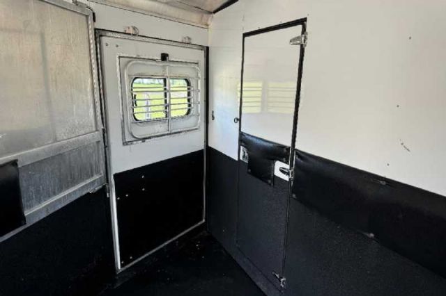 Used Horse Trailers for Sale