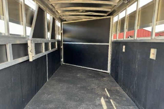 Used Horse Trailers for Sale