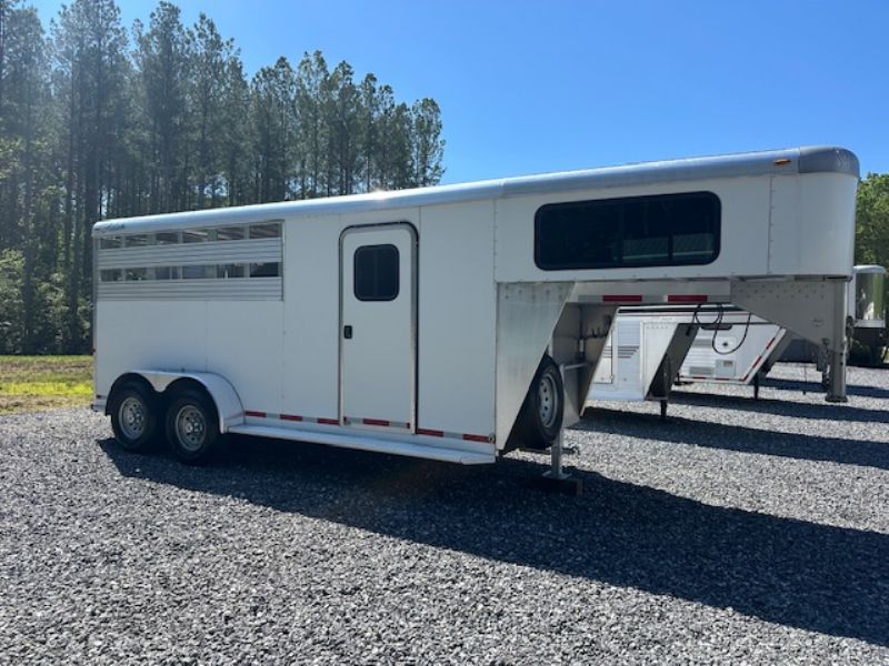 Used Horse Trailers for Sale