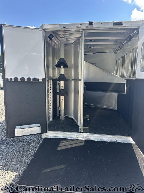 Used Horse Trailers for Sale