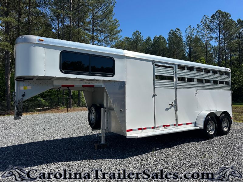 Used Horse Trailers for Sale