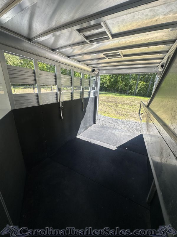 Used Horse Trailers for Sale