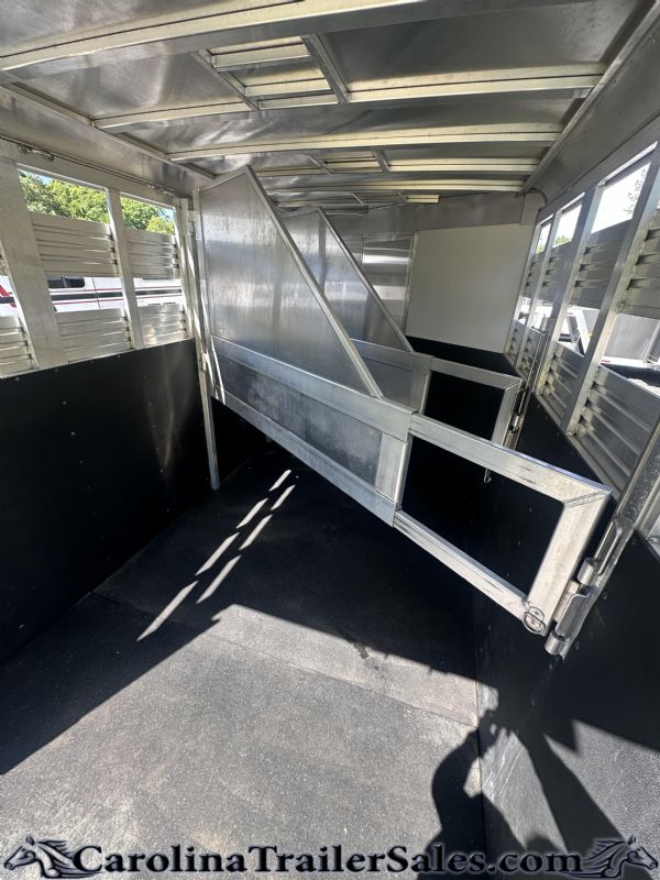 Used Horse Trailers for Sale