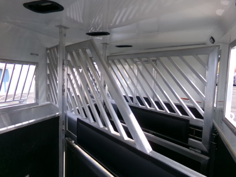 Used Horse Trailers for Sale