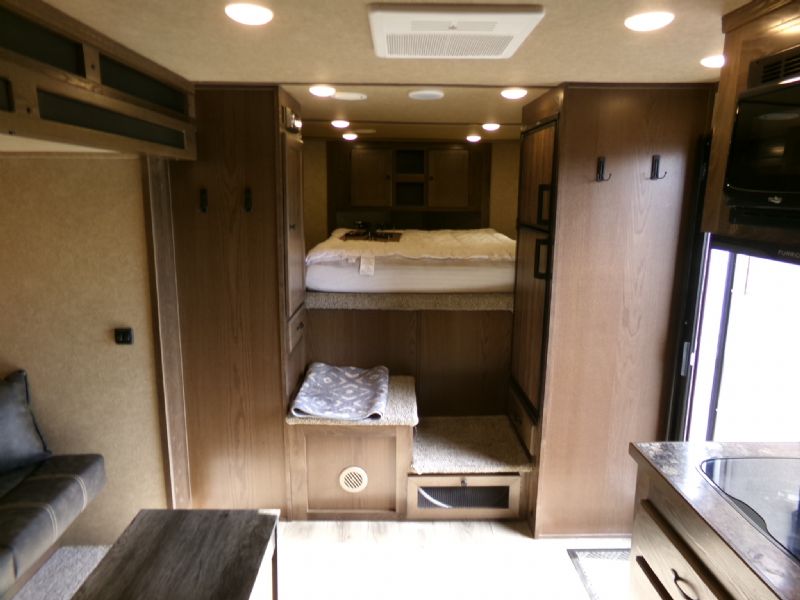 Used Horse Trailers for Sale