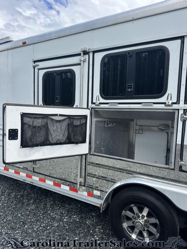 Used Horse Trailers for Sale