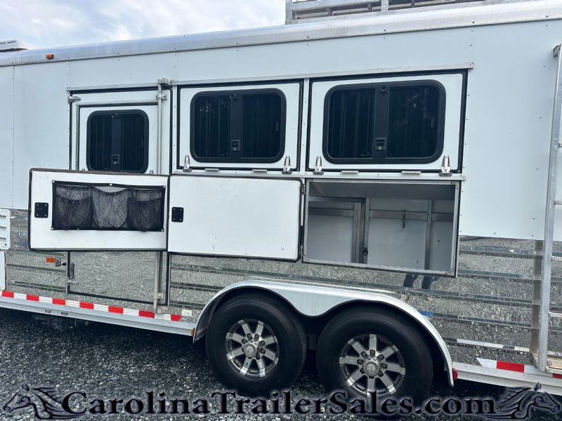 Used Horse Trailers for Sale