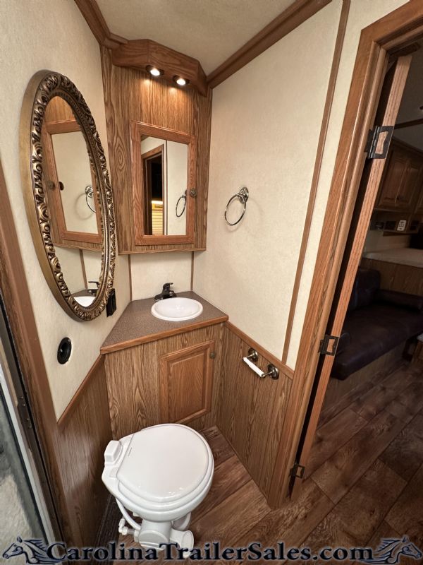 Used Horse Trailers for Sale