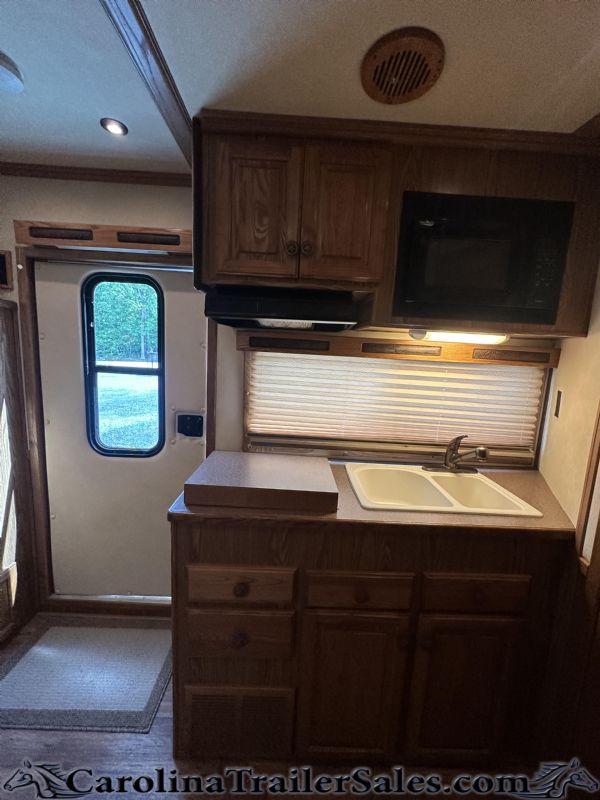 Used Horse Trailers for Sale