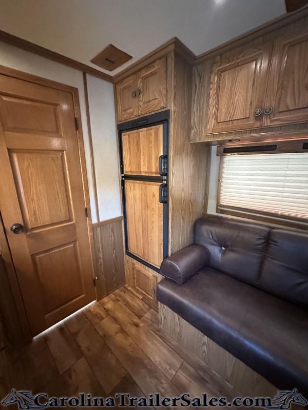Used Horse Trailers for Sale