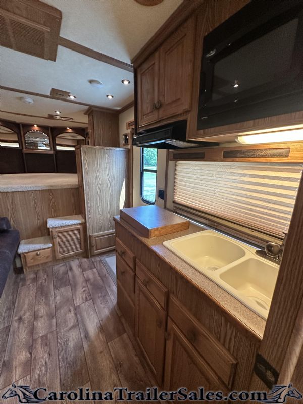 Used Horse Trailers for Sale