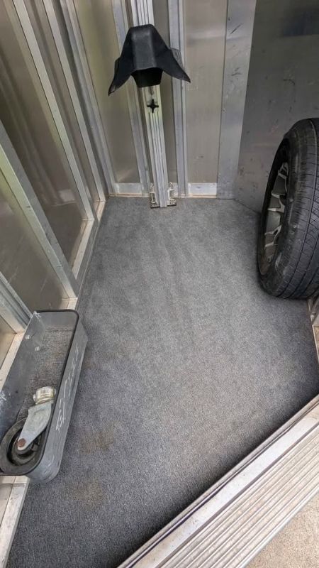 Used Horse Trailers for Sale