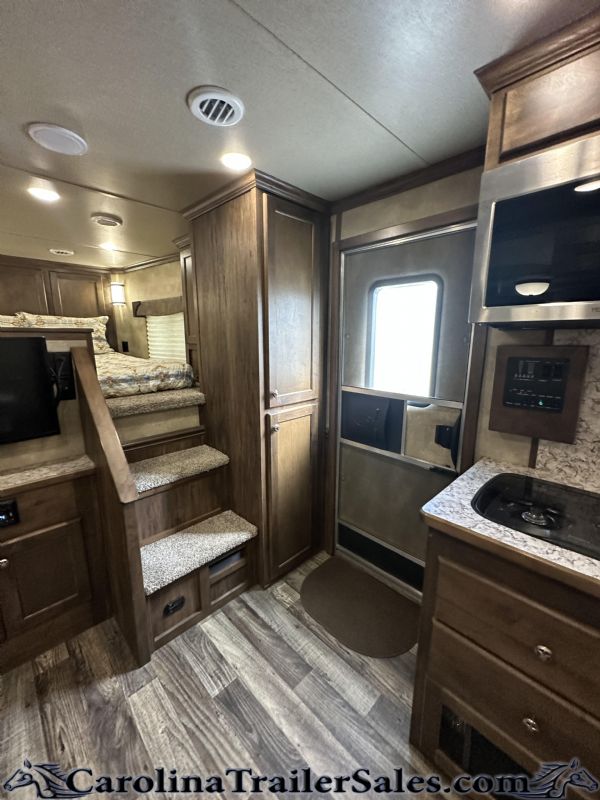 Used Horse Trailers for Sale