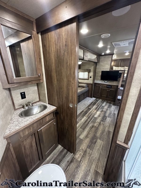 Used Horse Trailers for Sale