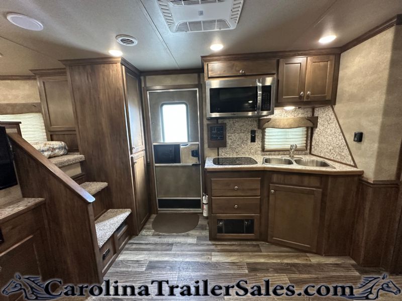 Used Horse Trailers for Sale