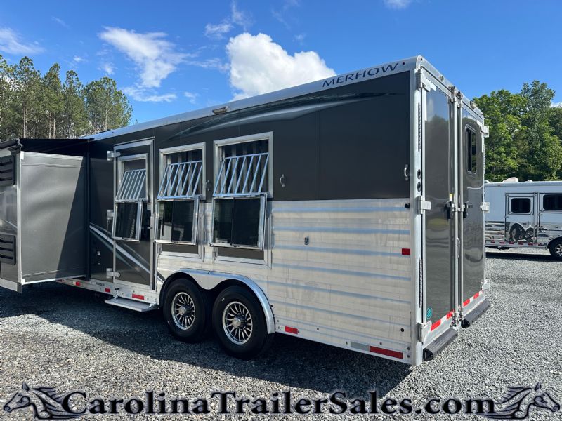 Used Horse Trailers for Sale