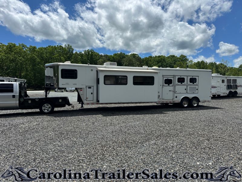 Used Horse Trailers for Sale