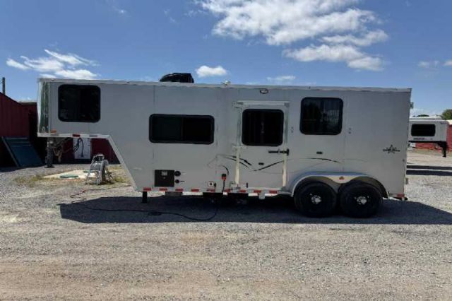 Used Horse Trailers for Sale