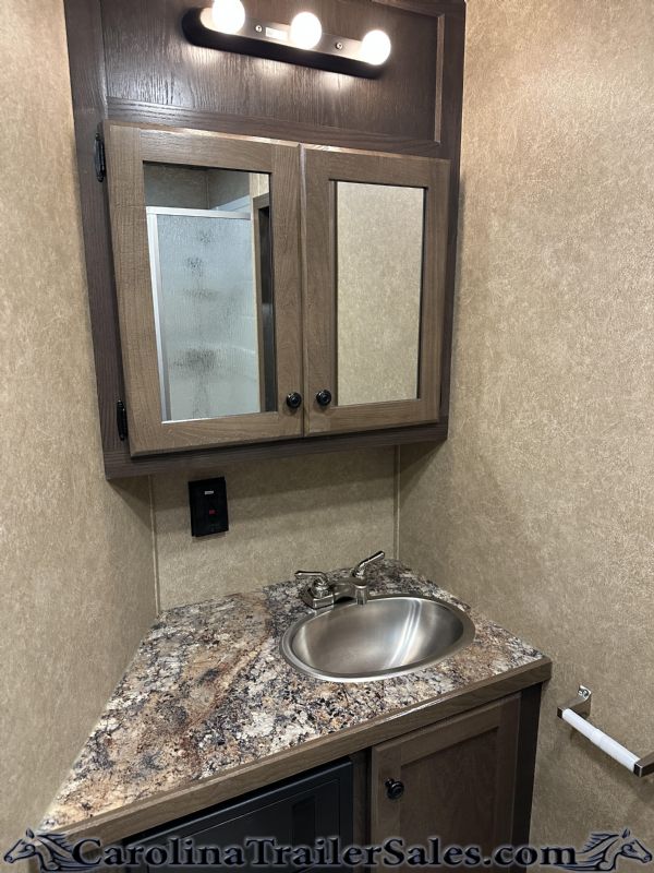 Used Horse Trailers for Sale