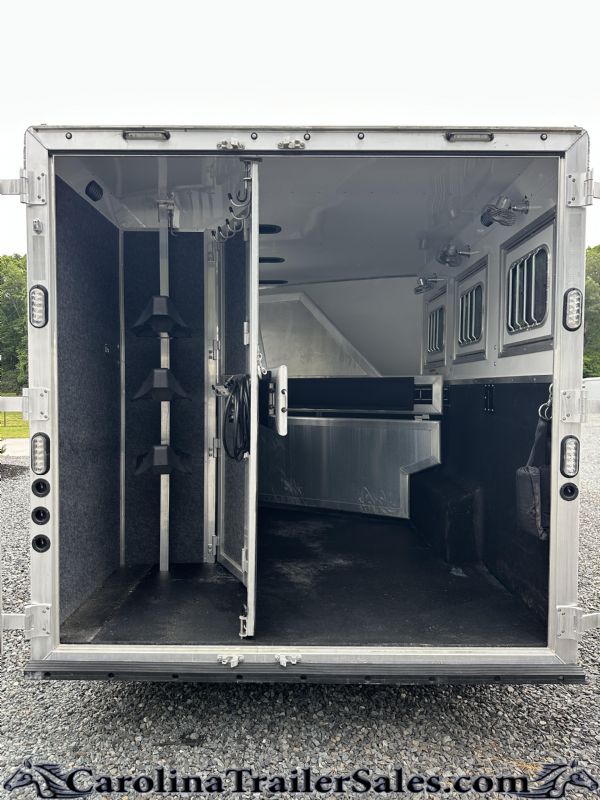 Used Horse Trailers for Sale