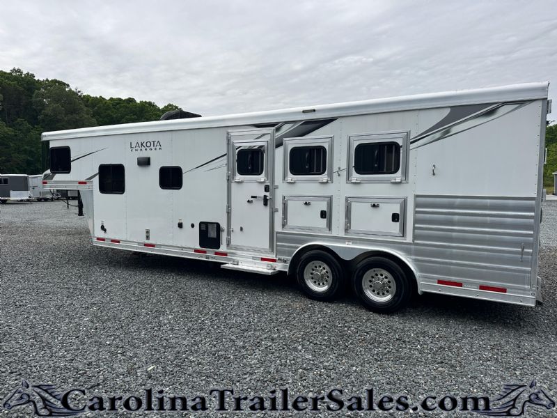 Used Horse Trailers for Sale