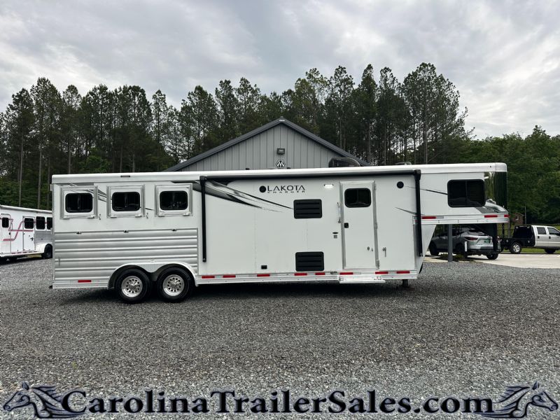 Used Horse Trailers for Sale