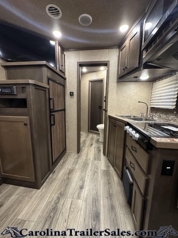 Used Horse Trailers for Sale
