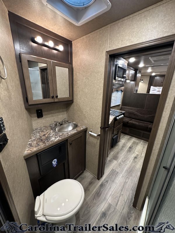 Used Horse Trailers for Sale