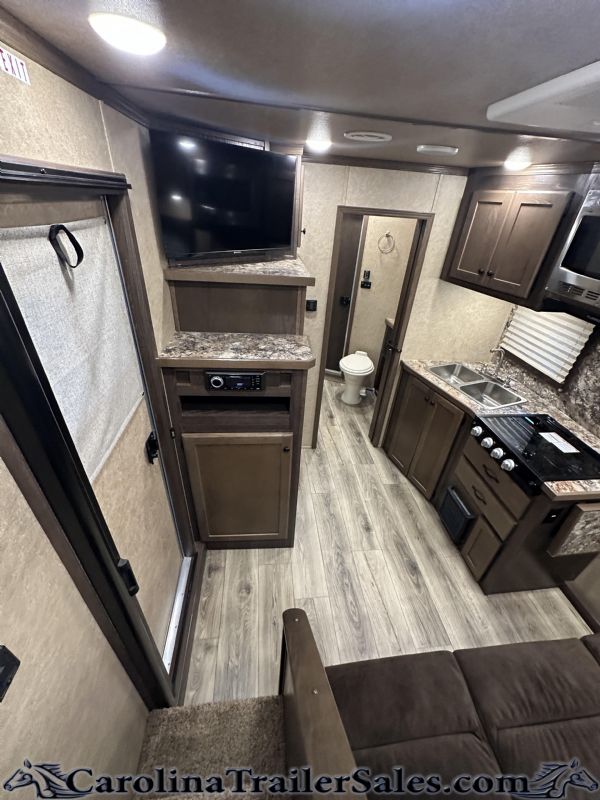 Used Horse Trailers for Sale