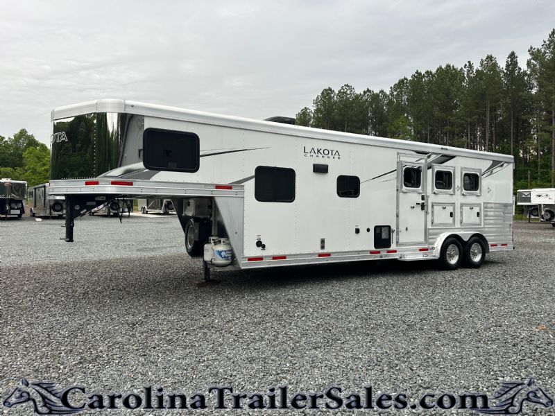 Used Horse Trailers for Sale