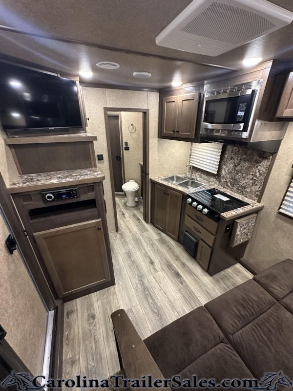 Used Horse Trailers for Sale