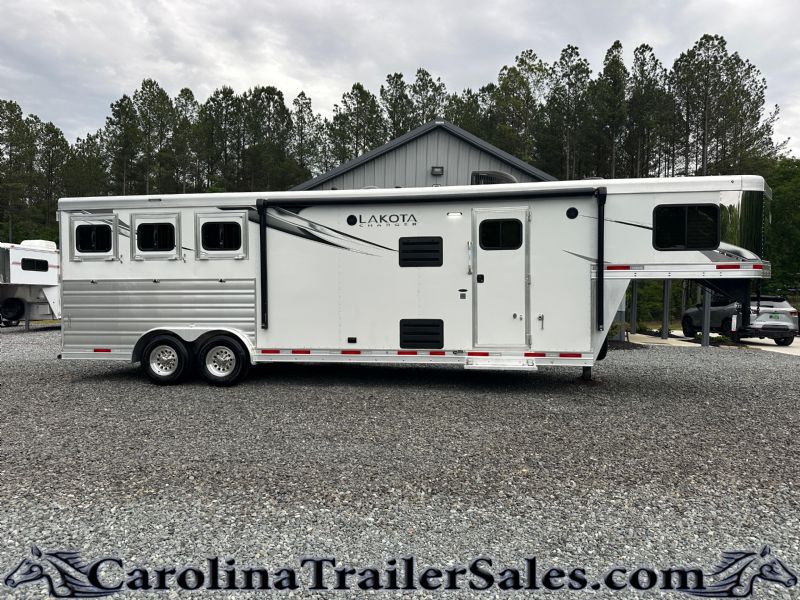 Used Horse Trailers for Sale
