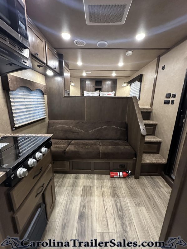 Used Horse Trailers for Sale