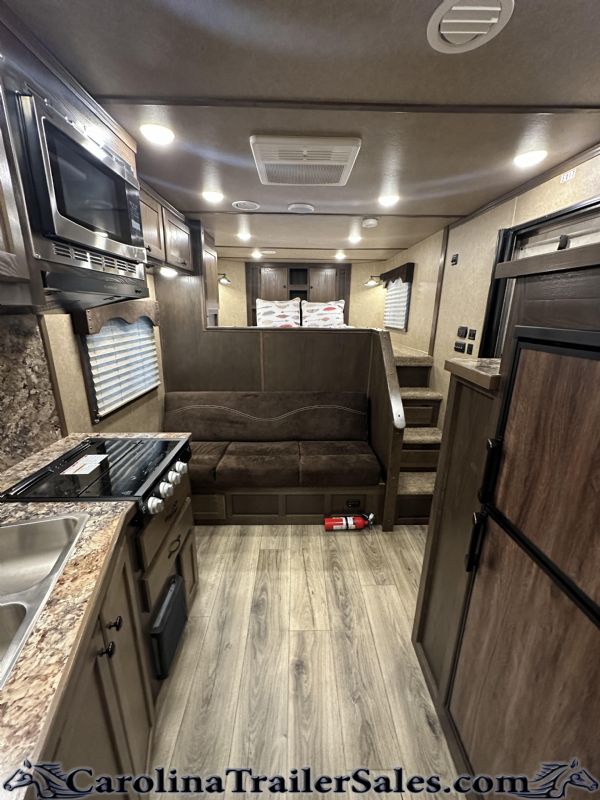 Used Horse Trailers for Sale