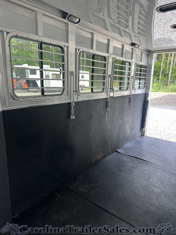 Used Horse Trailers for Sale