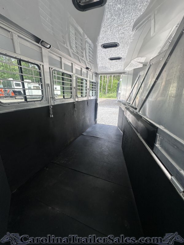 Used Horse Trailers for Sale