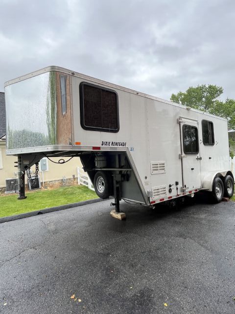 Used Horse Trailers for Sale