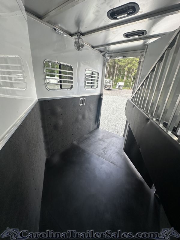 Used Horse Trailers for Sale