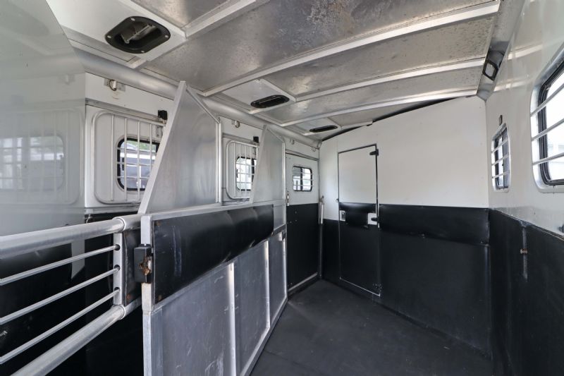 Used Horse Trailers for Sale