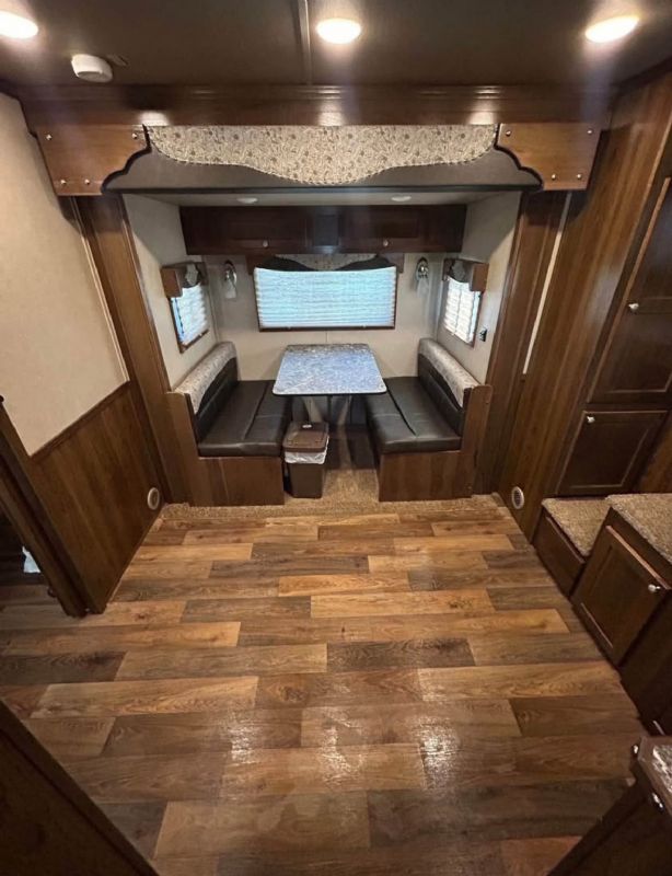 Used Horse Trailers for Sale
