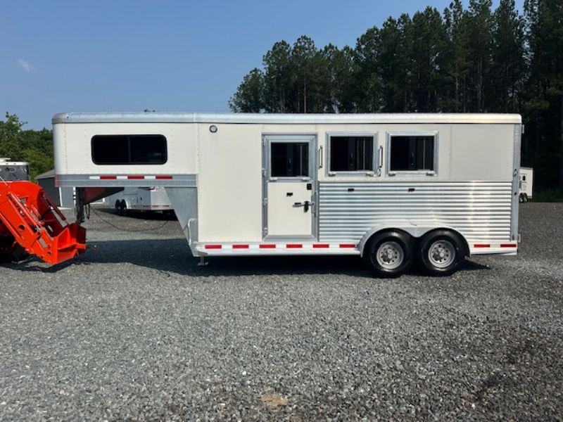 Used Horse Trailers for Sale