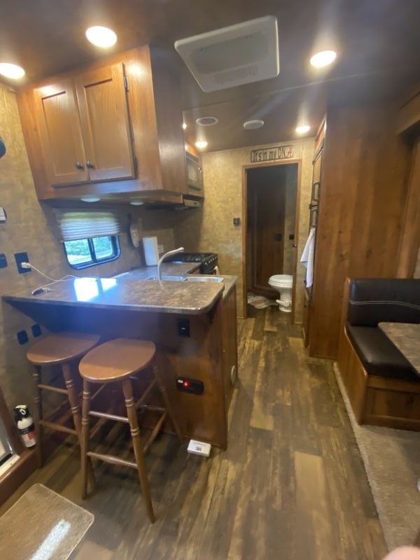 Used Horse Trailers for Sale