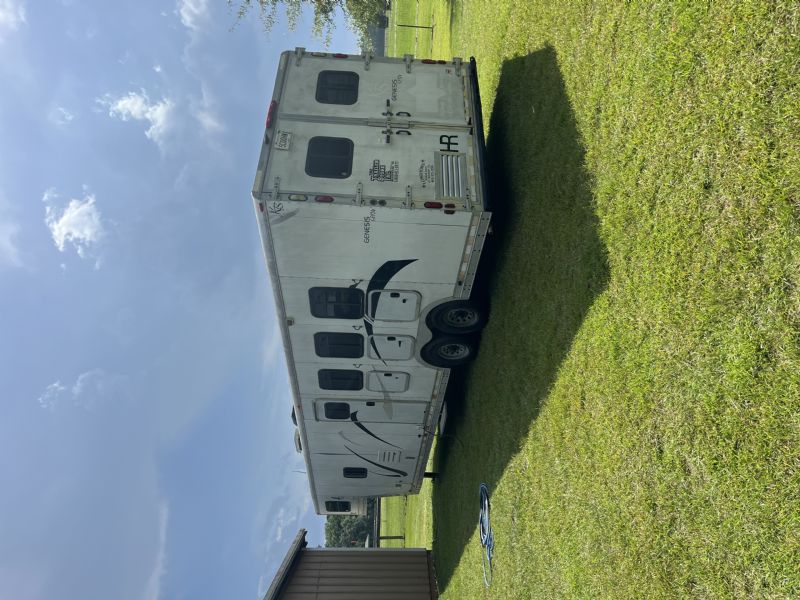 Used Horse Trailers for Sale