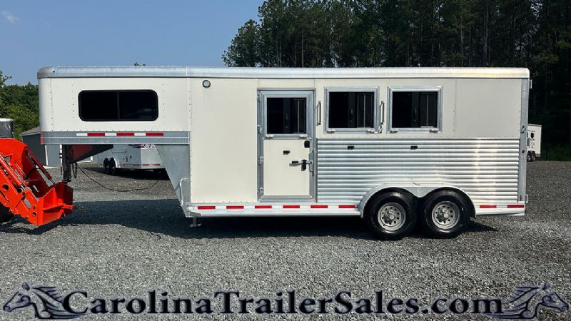 Used Horse Trailers for Sale