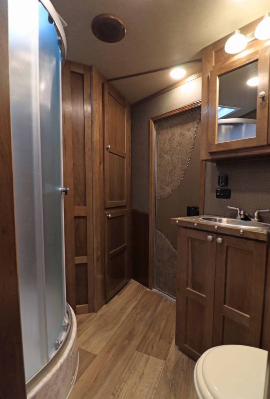 Used Horse Trailers for Sale