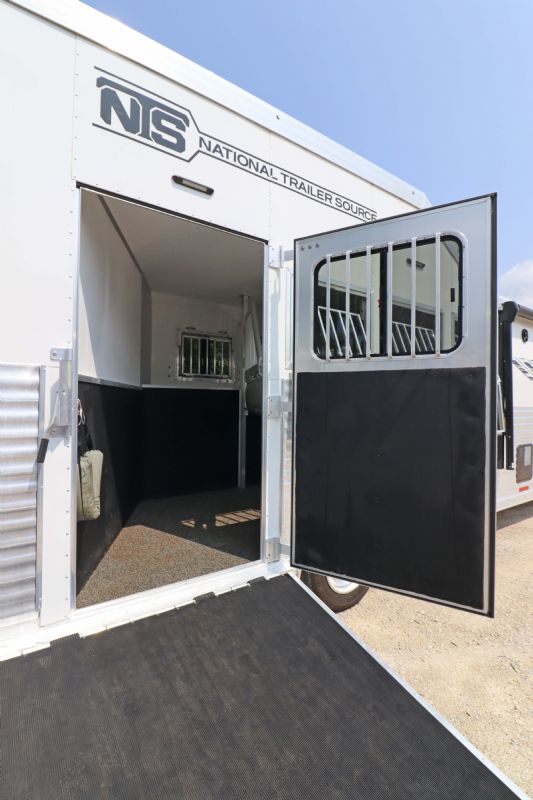 Used Horse Trailers for Sale