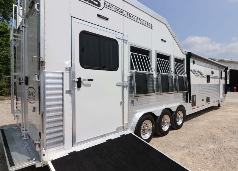 Used Horse Trailers for Sale