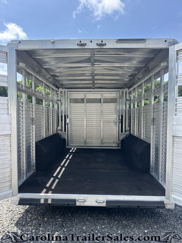 Used Horse Trailers for Sale
