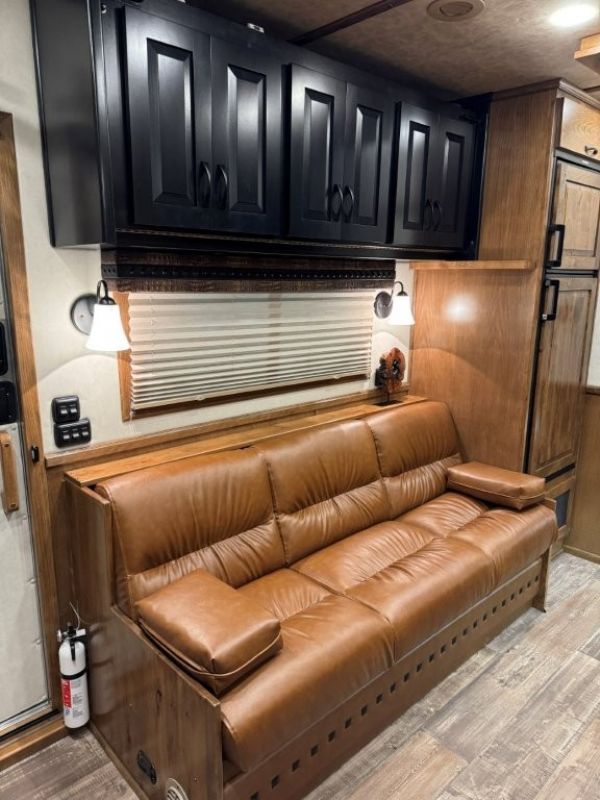 Used Horse Trailers for Sale