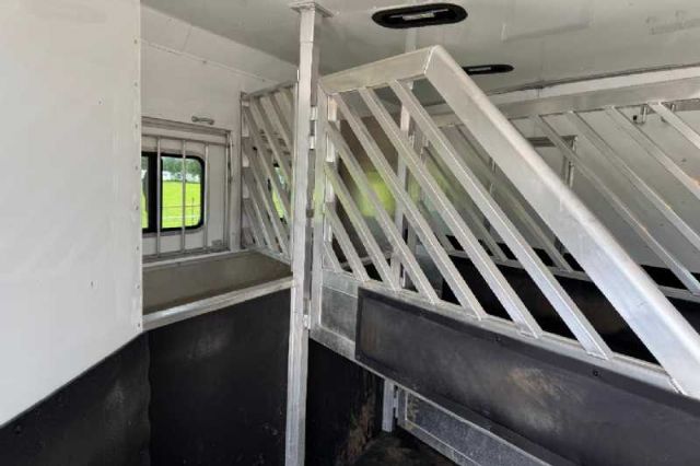 Used Horse Trailers for Sale